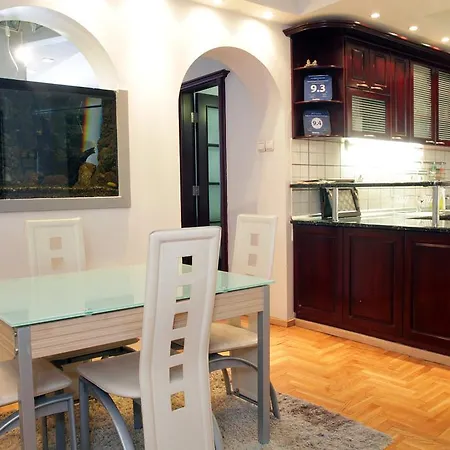 Republic Square Apartment Belgrade