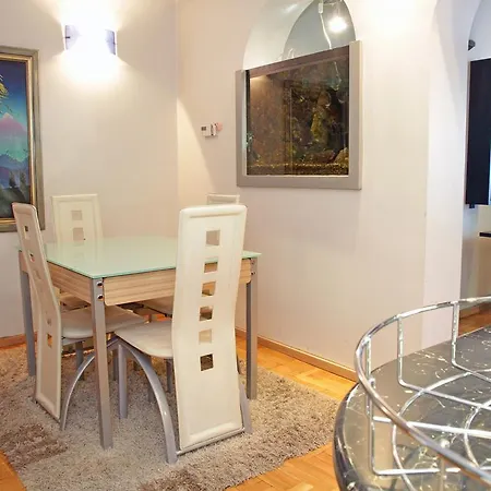 شقة Republic Square