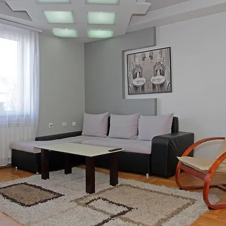 Republic Square شقة *